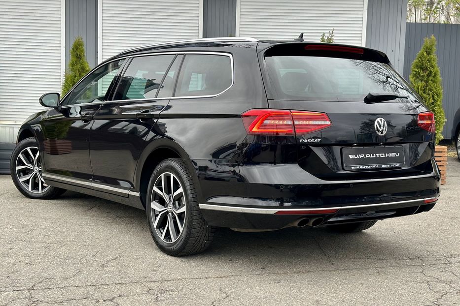 Продам Volkswagen Passat B8 Highline  2018 года в Киеве