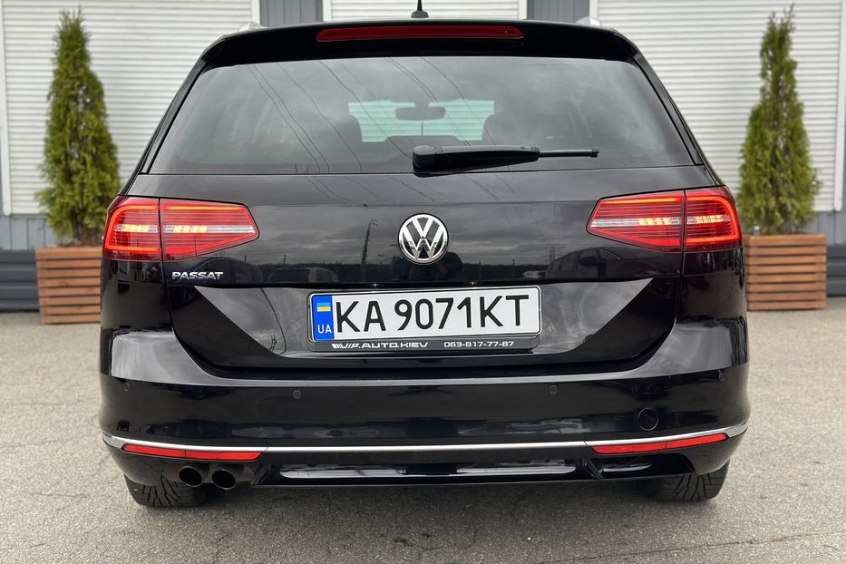 Продам Volkswagen Passat B8 Highline  2018 года в Киеве