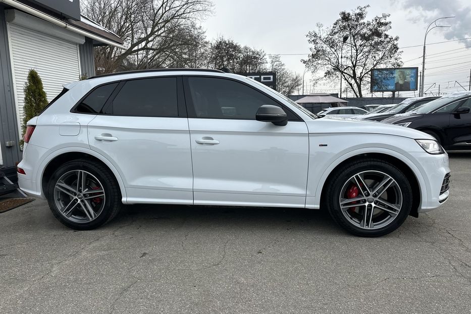 Продам Audi SQ SQ5 2019 года в Киеве