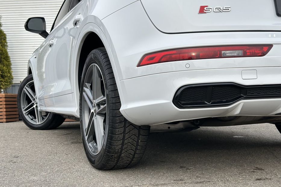 Продам Audi SQ SQ5 2019 года в Киеве