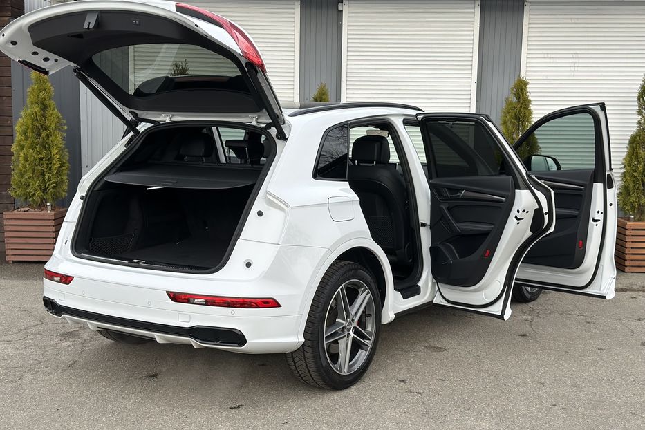 Продам Audi SQ SQ5 2019 года в Киеве