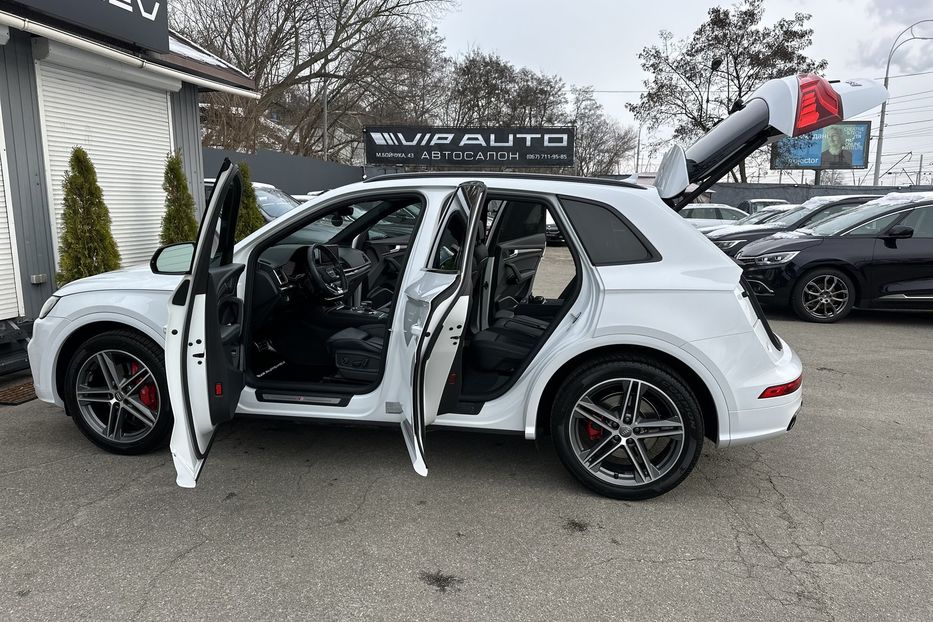 Продам Audi SQ SQ5 2019 года в Киеве