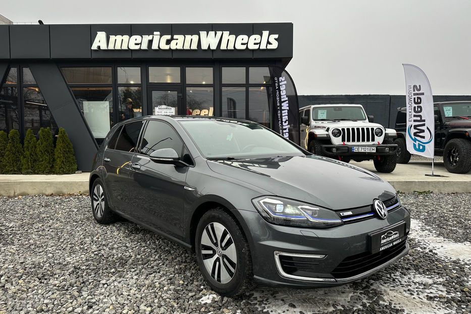 Продам Volkswagen e-Golf 2020 года в Черновцах