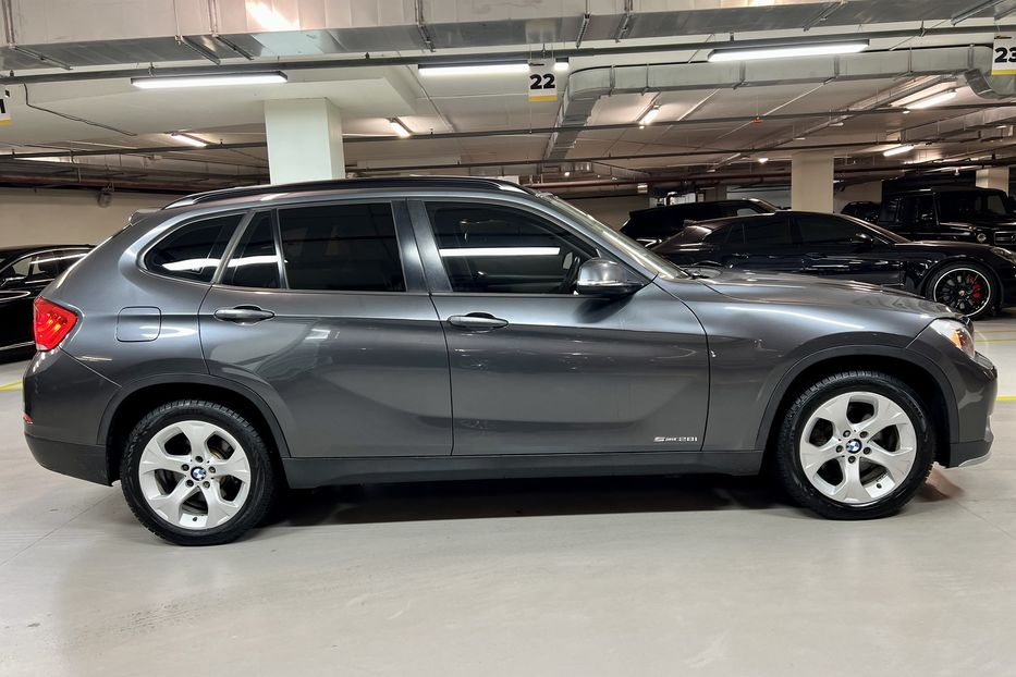 Продам BMW X1 2015 года в Киеве