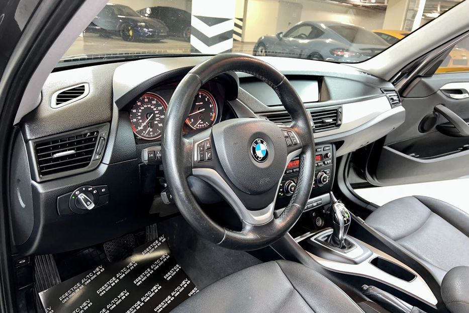 Продам BMW X1 2015 года в Киеве