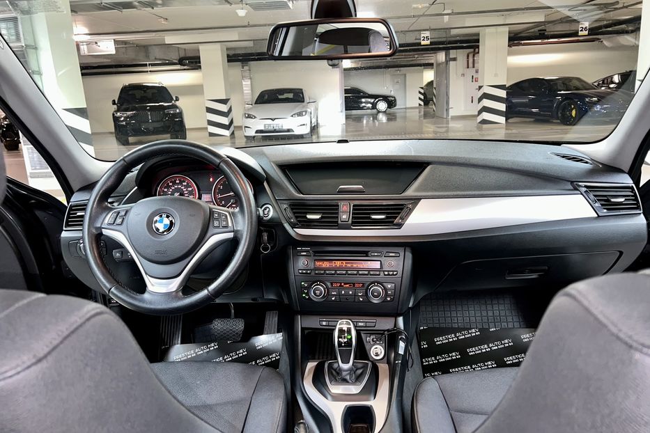 Продам BMW X1 2015 года в Киеве