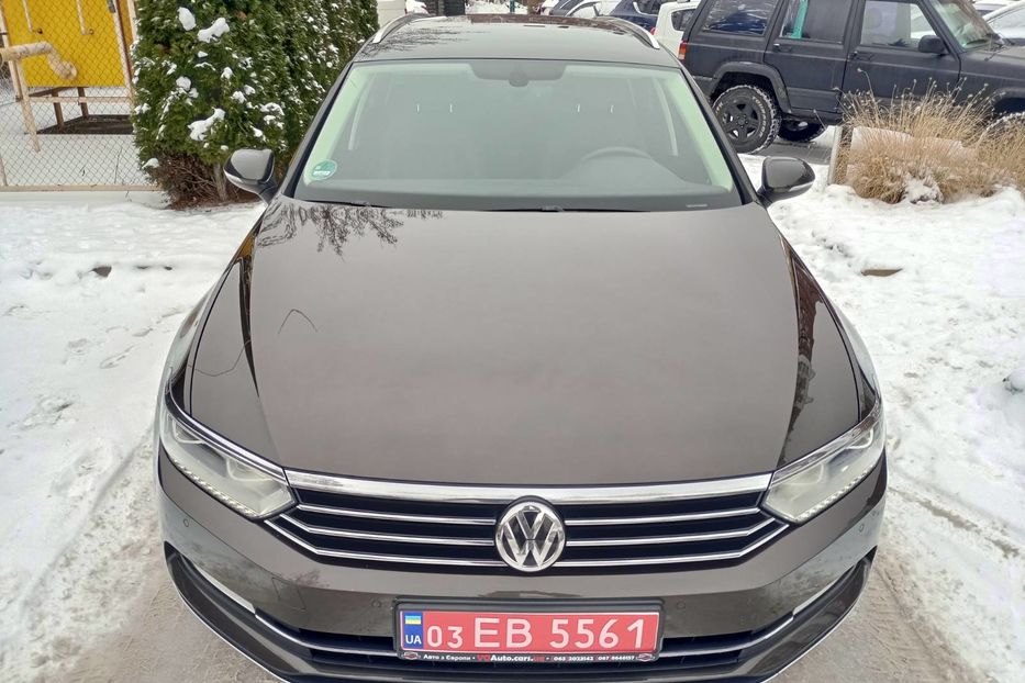 Продам Volkswagen Passat B8 Highline 110кВт 2017 года в Киеве