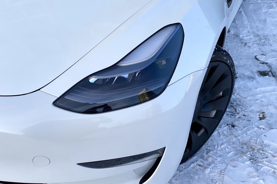 Продам Tesla Model 3 Long Range Performance  2023 года в Киеве