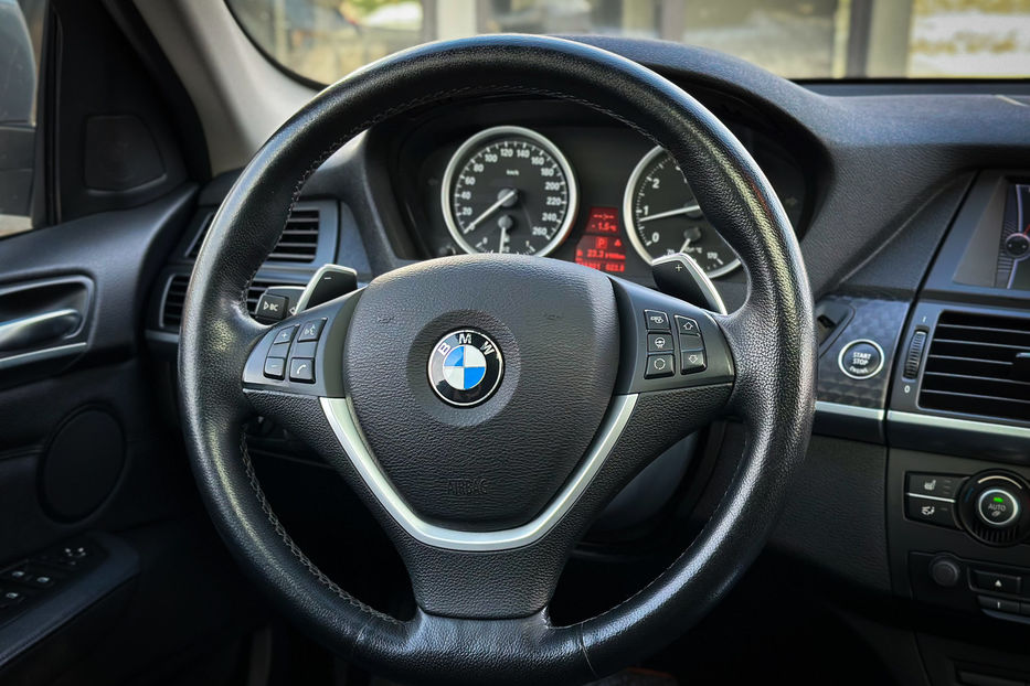 Продам BMW X6 35i Xdrive 2011 года в Черновцах