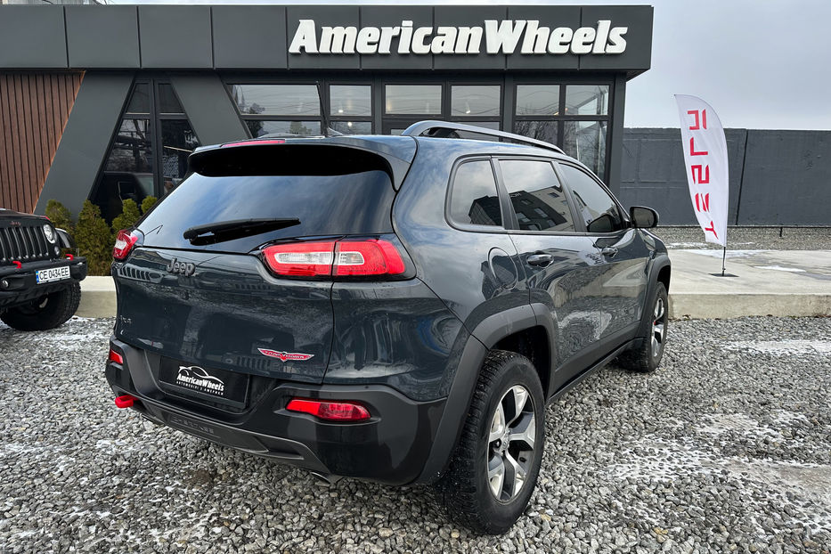 Продам Jeep Cherokee TrailHawk 2017 года в Черновцах