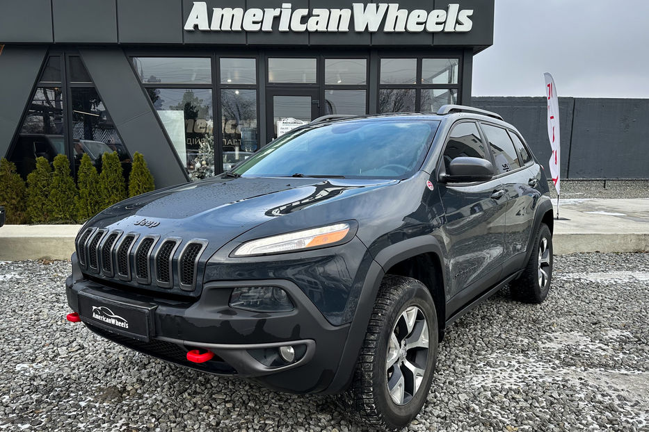 Продам Jeep Cherokee TrailHawk 2017 года в Черновцах