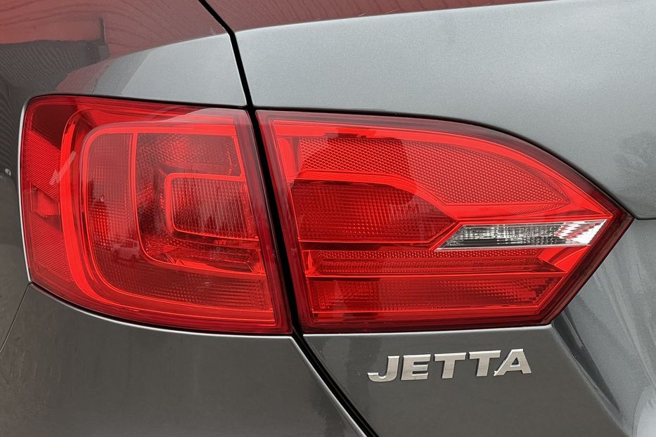 Продам Volkswagen Jetta 2.0 benzin automat 2014 года в Одессе