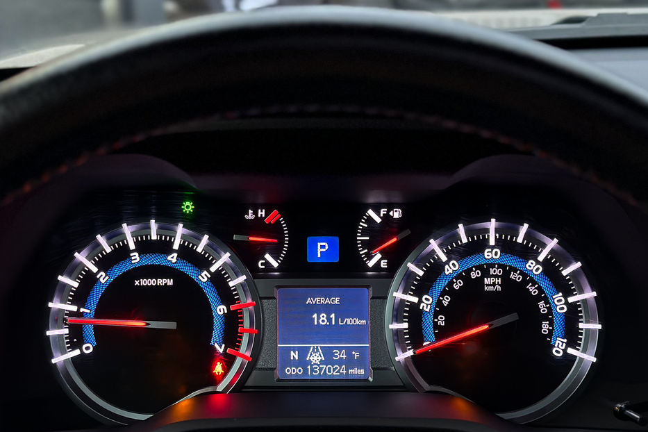 Продам Toyota 4Runner 2014 года в Черновцах