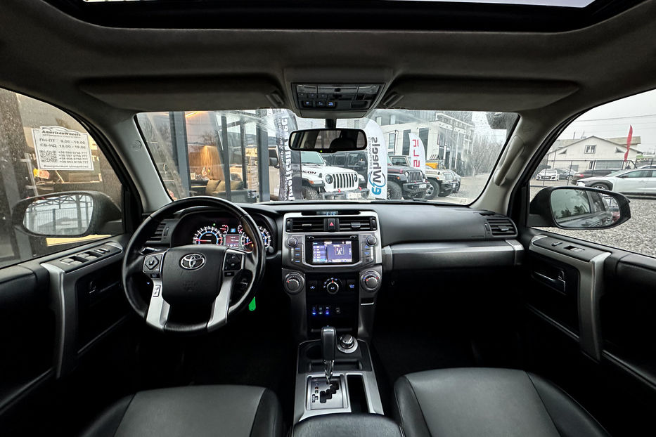 Продам Toyota 4Runner 2014 года в Черновцах
