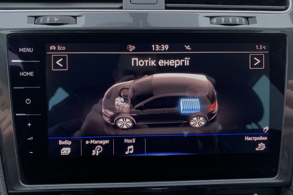 Продам Volkswagen e-Golf 35.8 kWh Virtual Cockpit 2018 года в Львове