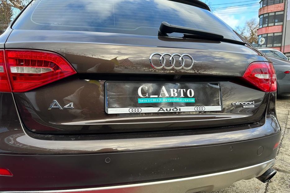 Продам Audi A4 Allroad 2013 года в Черновцах