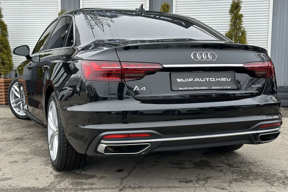 Продам Audi A4 S Line 2023 года в Киеве