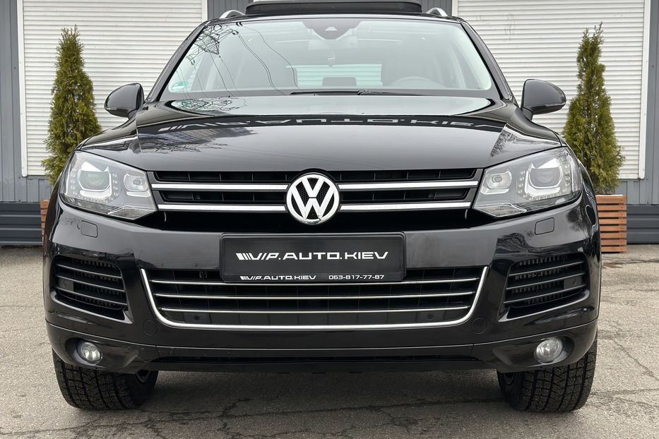 Продам Volkswagen Touareg Exclusive 2013 года в Киеве