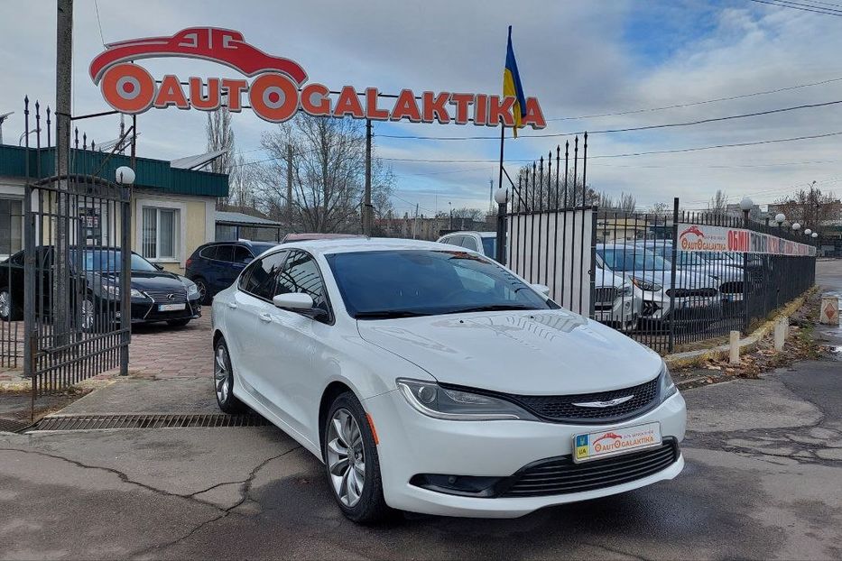 Продам Chrysler 200 2015 года в Николаеве