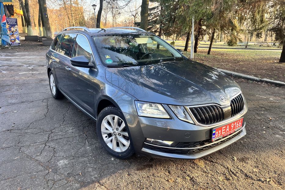 Продам Skoda Octavia A7 Premium Edition  2020 года в Житомире