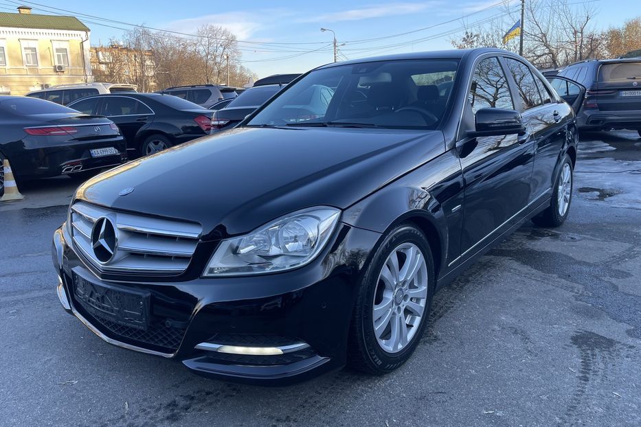 Продам Mercedes-Benz C-Class 250CDI 4MATIC 2012 года в Киеве