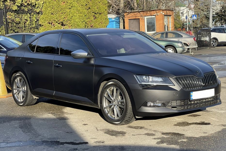 Продам Skoda Superb 2018 года в Киеве