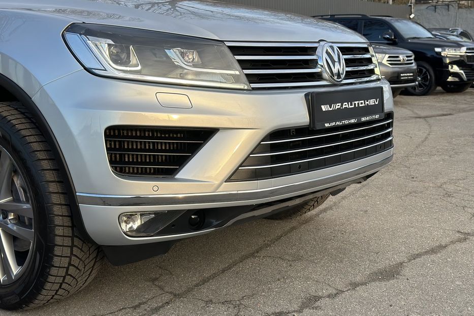 Продам Volkswagen Touareg Exclusive  2017 года в Киеве