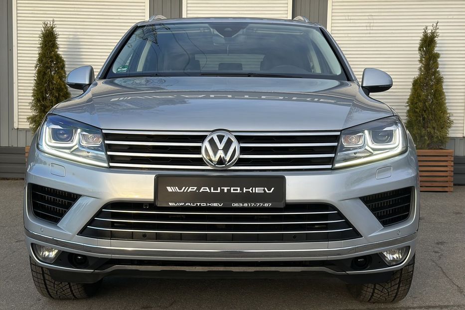 Продам Volkswagen Touareg Exclusive  2017 года в Киеве