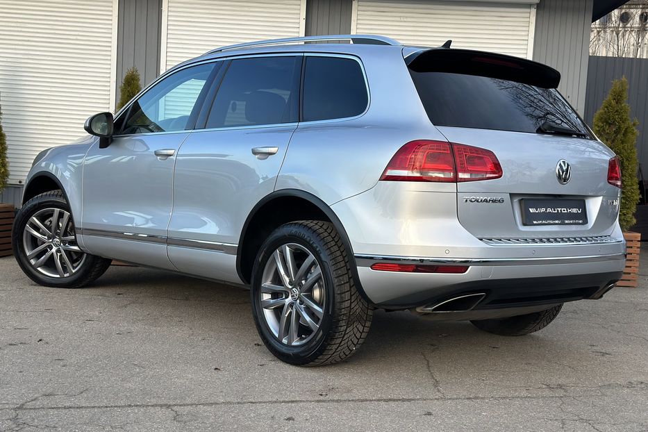 Продам Volkswagen Touareg Exclusive  2017 года в Киеве