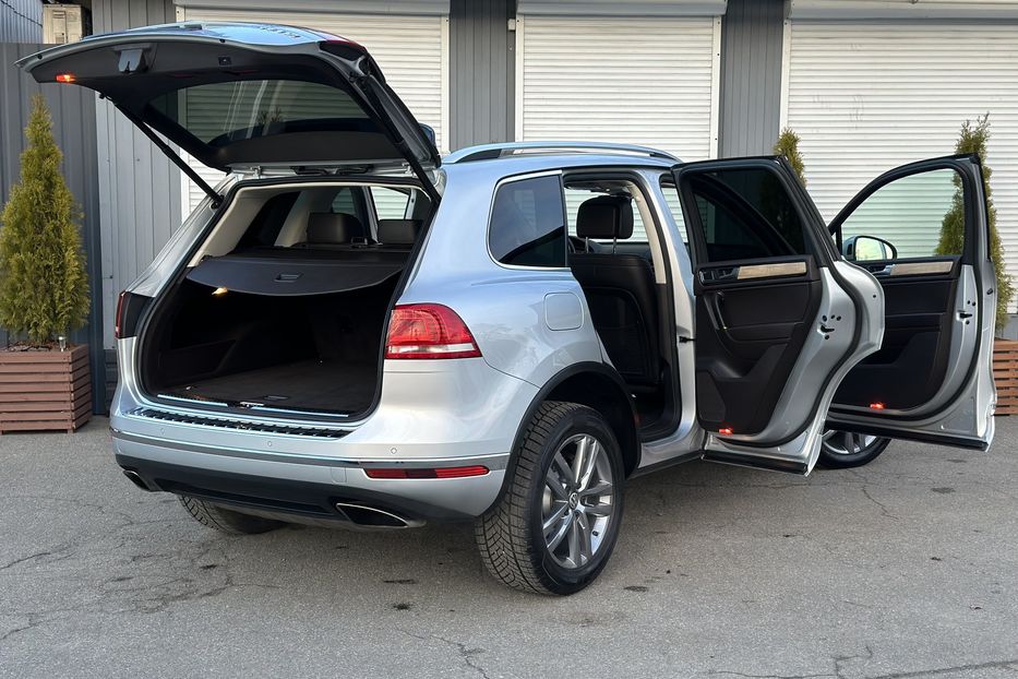 Продам Volkswagen Touareg Exclusive  2017 года в Киеве