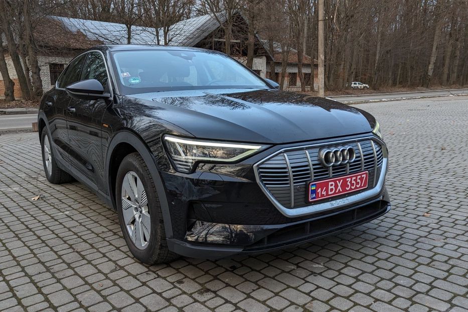 Продам Audi E-Tron Sportback  2020 года в Львове