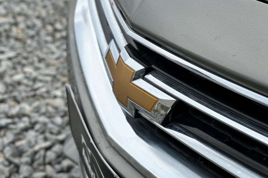 Продам Chevrolet Impala Premium 2019 года в Черновцах