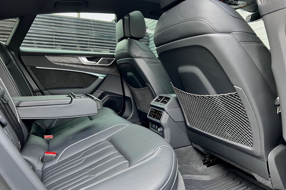 Продам Audi A7 Sportback 55 TFSI Quattro  2021 года в Киеве