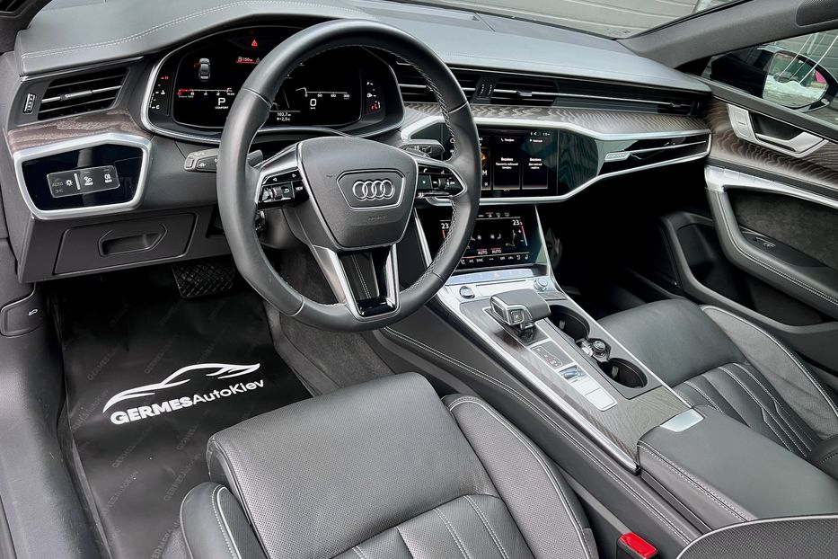 Продам Audi A7 Sportback 55 TFSI Quattro  2021 года в Киеве