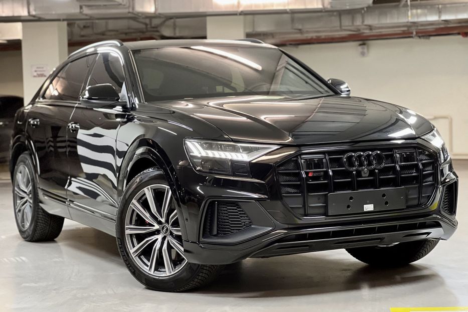 Продам Audi SQ 8 2022 года в Киеве