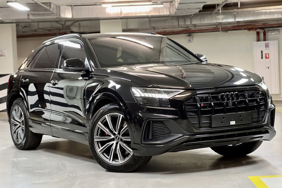 Продам Audi SQ 8 2022 года в Киеве