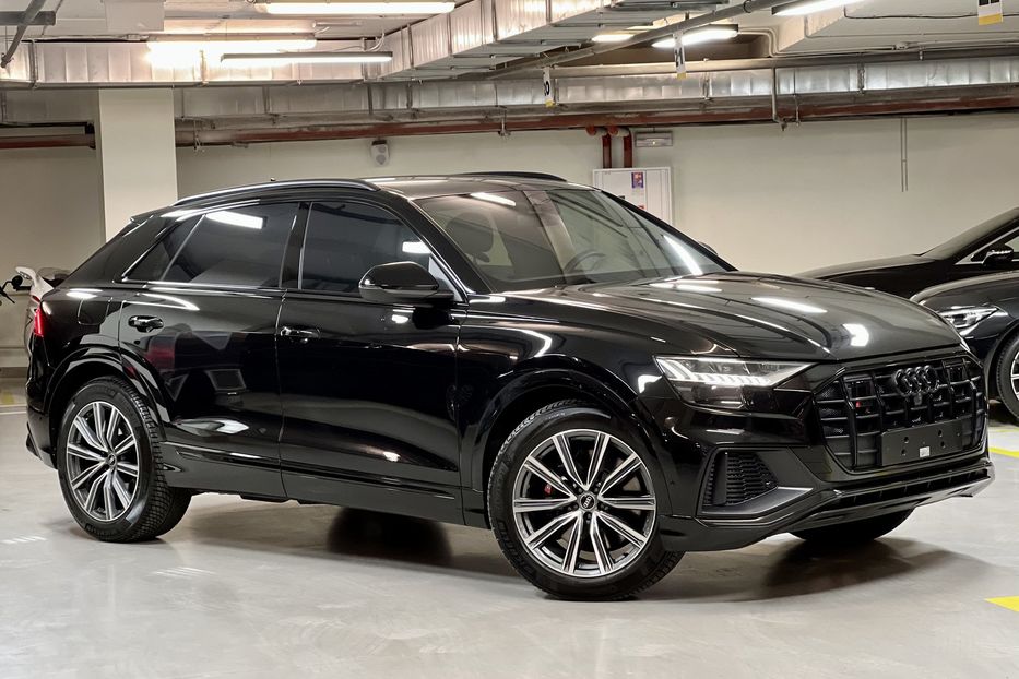 Продам Audi SQ 8 2022 года в Киеве