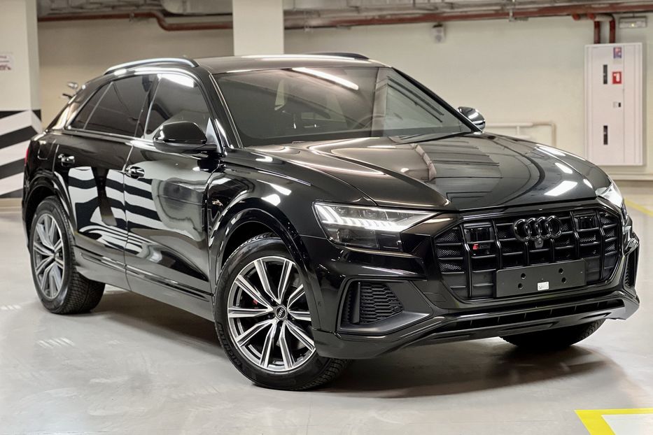 Продам Audi SQ 8 2022 года в Киеве