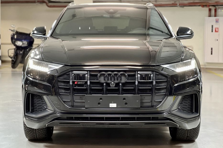 Продам Audi SQ 8 2022 года в Киеве