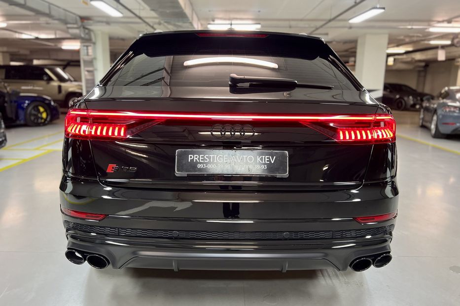 Продам Audi SQ 8 2022 года в Киеве