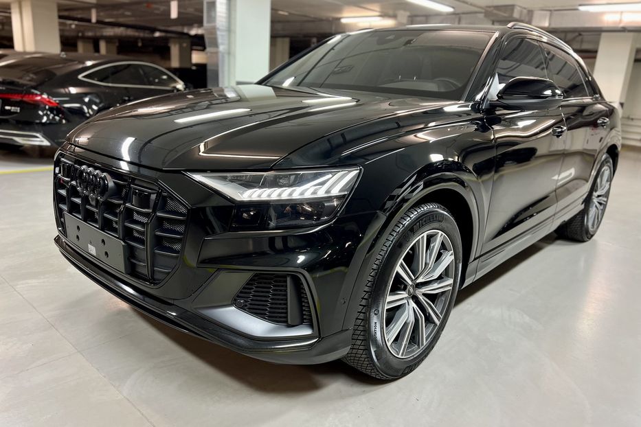 Продам Audi SQ 8 2022 года в Киеве