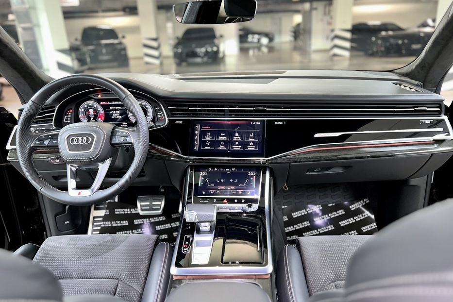 Продам Audi SQ 8 2022 года в Киеве