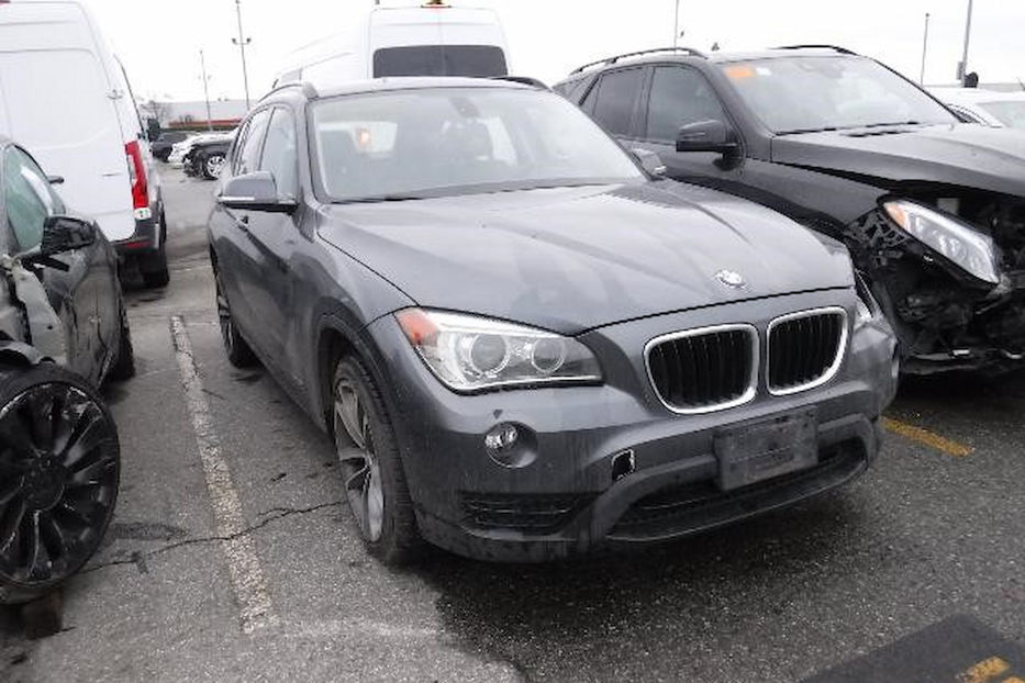 Продам BMW X1 AWD xDrive28i 2014 года в Одессе