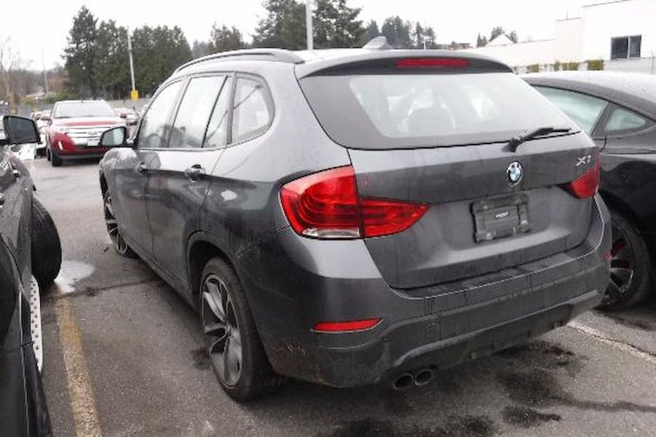 Продам BMW X1 AWD xDrive28i 2014 года в Одессе