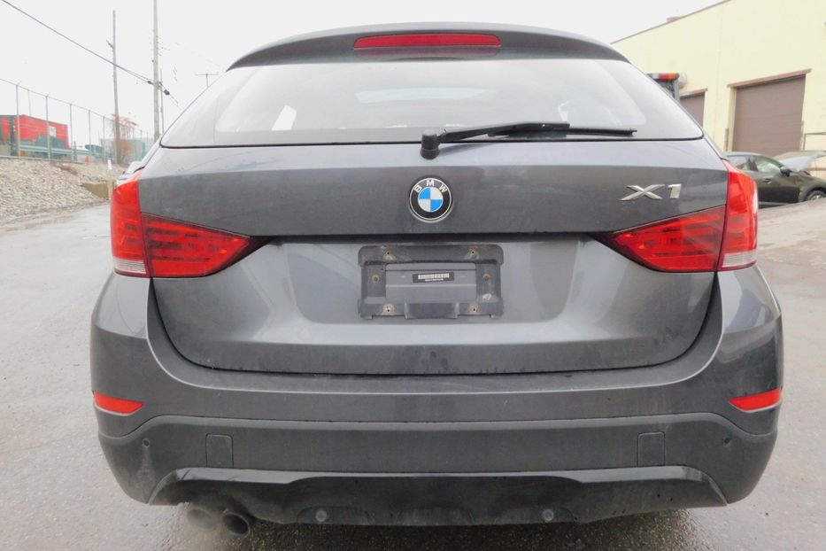 Продам BMW X1 AWD xDrive28i 2014 года в Одессе