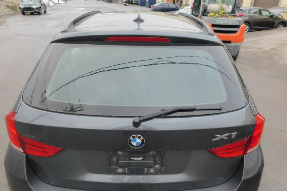 Продам BMW X1 AWD xDrive28i 2014 года в Одессе