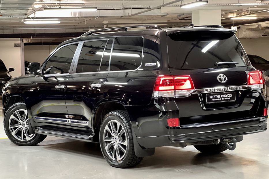 Продам Toyota Land Cruiser 200 Executive Lounge  2020 года в Киеве