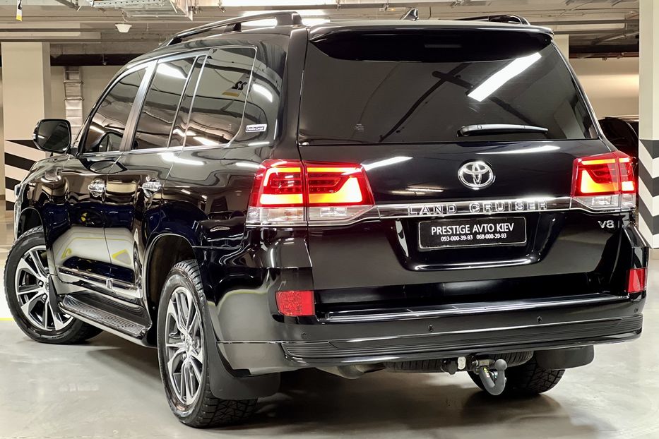 Продам Toyota Land Cruiser 200 Executive Lounge  2020 года в Киеве