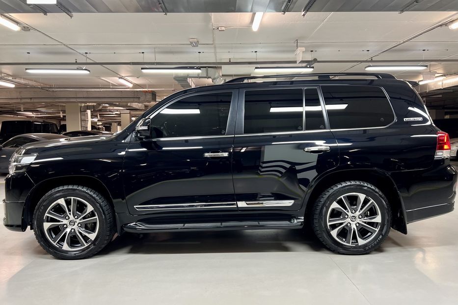 Продам Toyota Land Cruiser 200 Executive Lounge  2020 года в Киеве