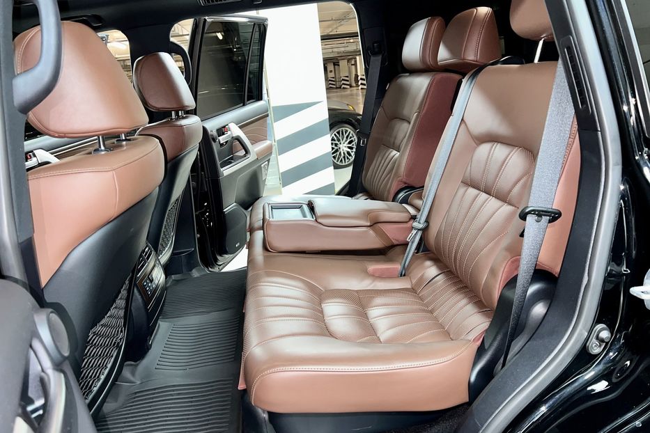 Продам Toyota Land Cruiser 200 Executive Lounge  2020 года в Киеве